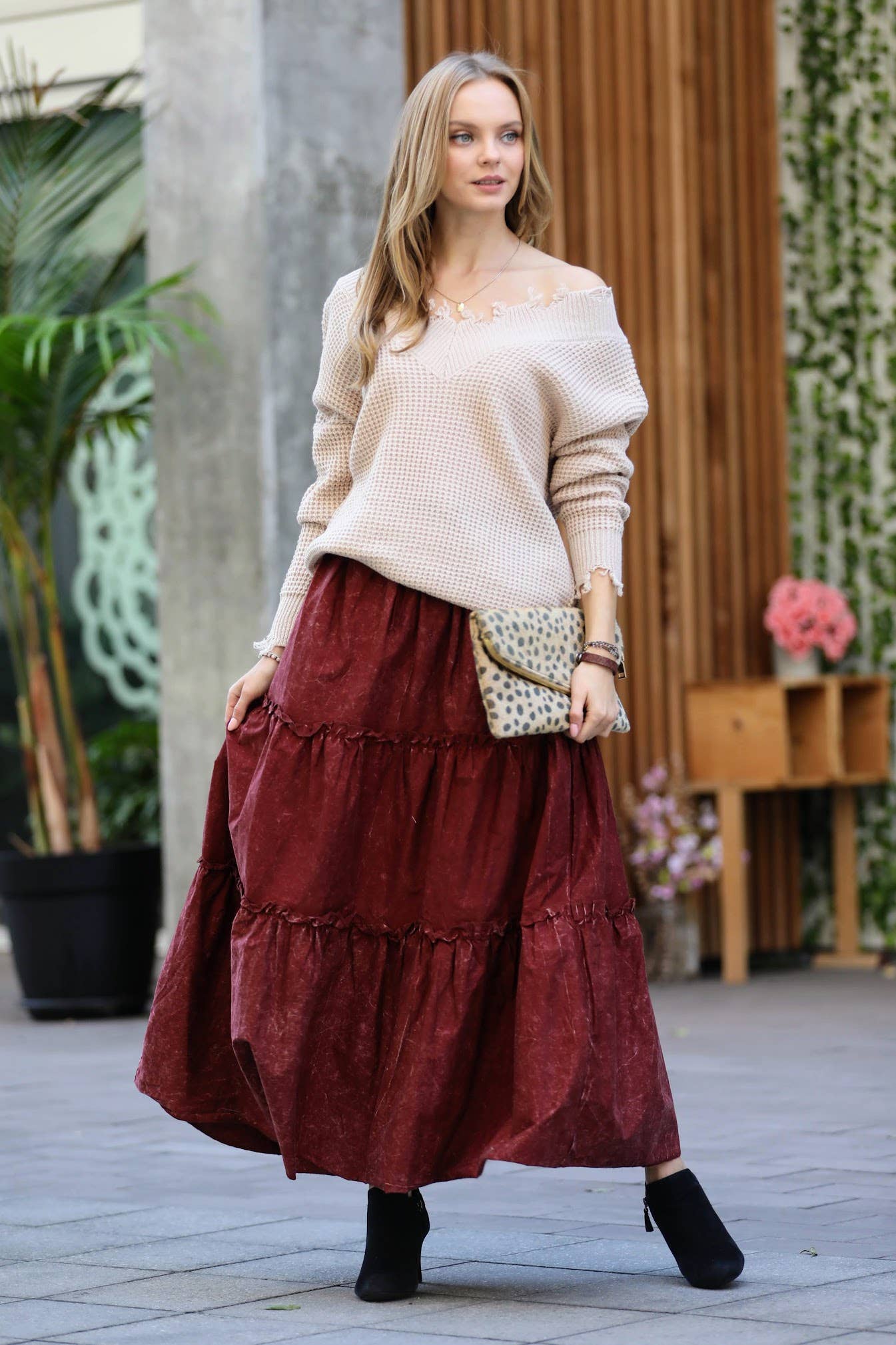 `.Plus size Vintage washed tiered skirt