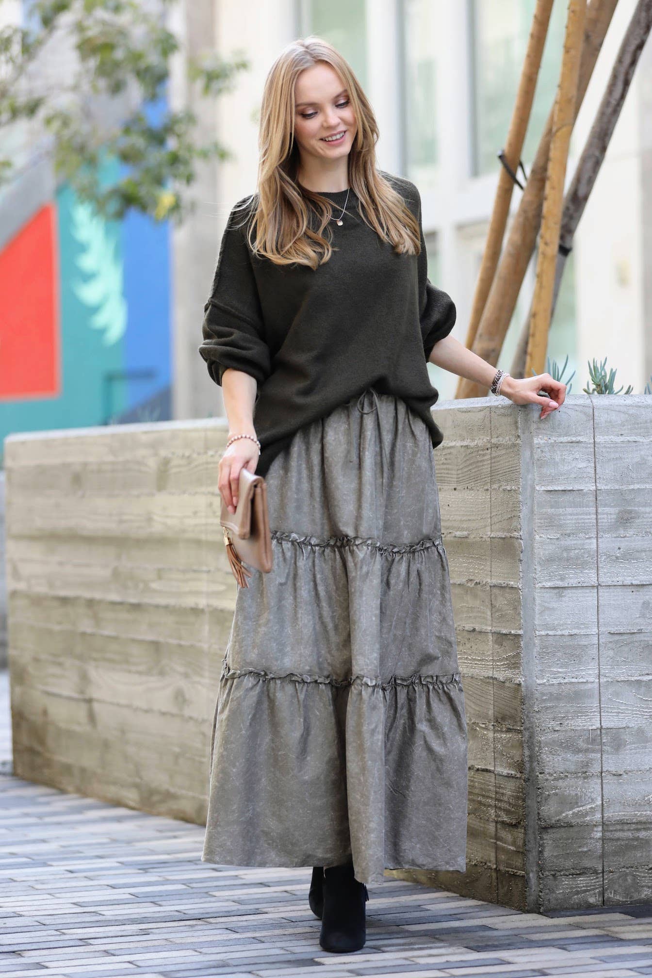 `.Plus size Vintage washed tiered skirt